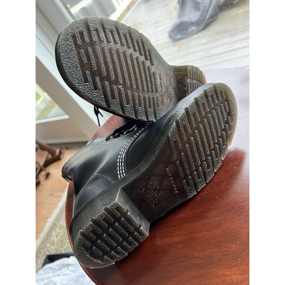 Dr. Martens x CBGB @ OMFUG 60th Anniversary 8-hole boots UK4 US6 (Womens)  NIB - Picture 5 of 10